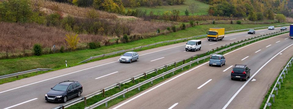 Bengaluru-Chennai Expressway: Redefining Travel Between Two Metropolises, Bengaluru-Chennai Expressway, Redefining Travel Between Two Metropolises , Travel Between Two Metropolises , Bengaluru-Chennai